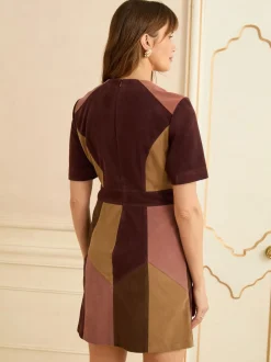 Jurken*Love & Roses Faux Suede Mix Mini Dress