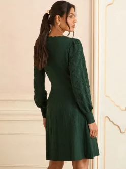 Gebreide Kleding|Jurken*Love & Roses Scallop Knitted Mini Dress