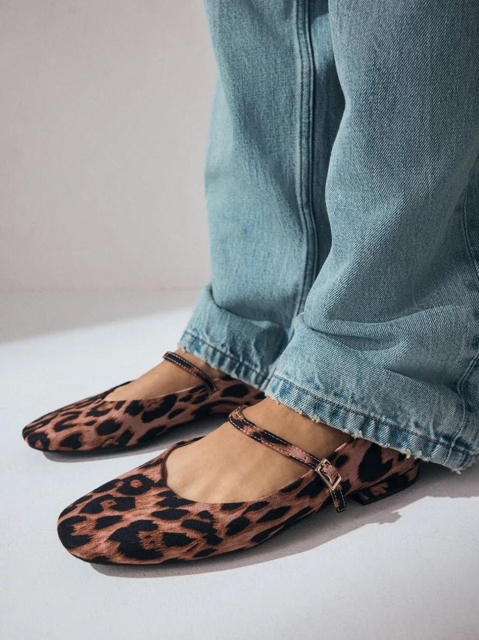 Lage Schoenen|Next - Mary Jane-schoenen met ronde neus Luipaardprint