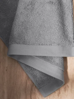 Handdoeken En Badmatten|Next Luxury Spa Collection Luxe handdoek Duifgrijs