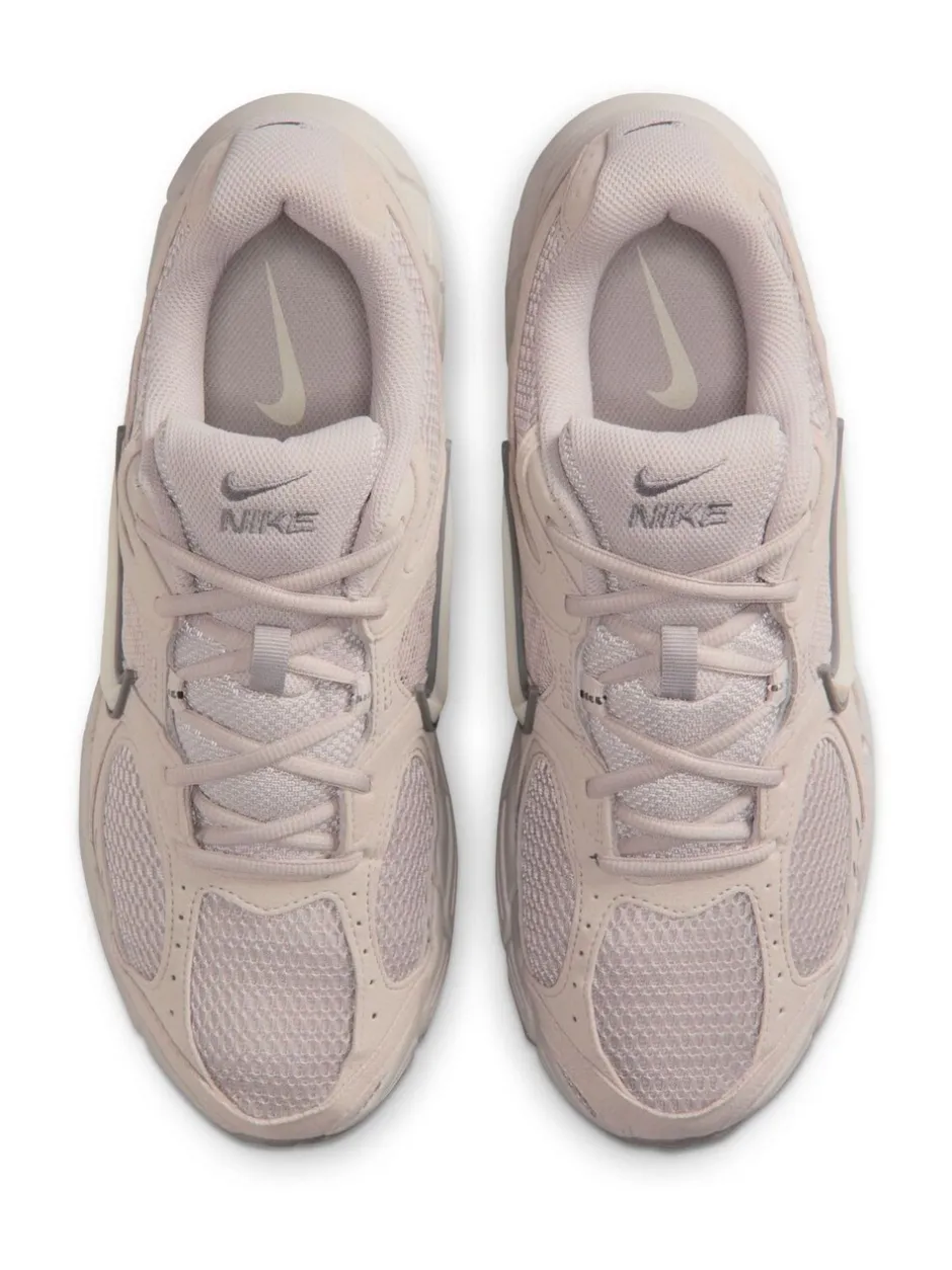 Sneakers|Sportkleding*Nike Maan Grijs - V5 Runner hardloopsneakers