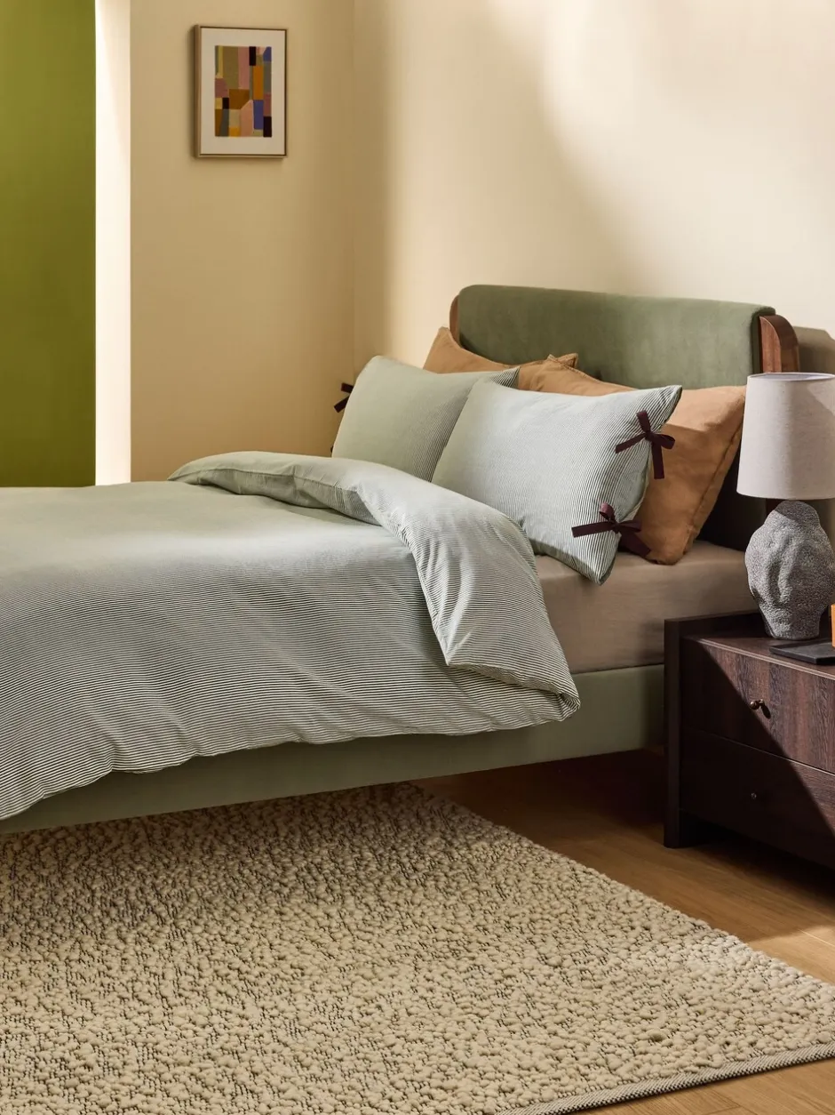 Beddengoedsets En Dekbedovertrekken|MADE.COM Ansel Stripe 100% Cotton Duvet Cover and Pillowcase Set Groen