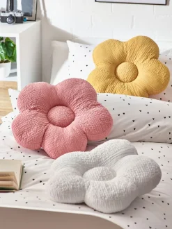 Kussentjes En Plaids|Kussentjes En Plaids*Next Madeliefvormig kussen met textuur van 100% katoen Roze