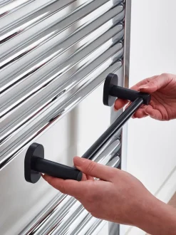 Badkameraccessoires|Next Magnetische uitschuifbare handdoekrail Zwart
