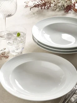 Eetservies En Pastaschalen|Next Malvern - Set van 4 pastakommen met reliëf