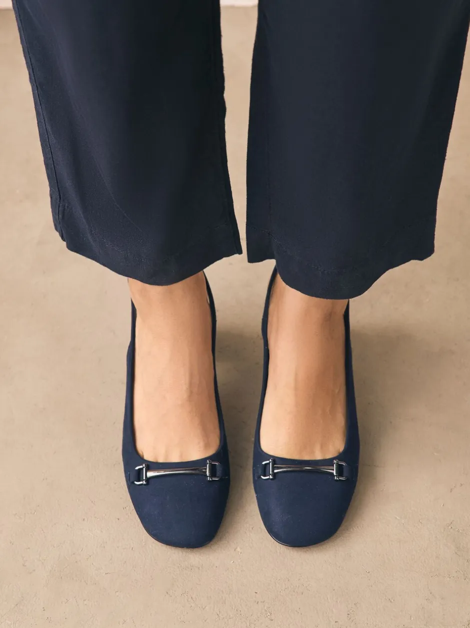 Ruimvallend En Extraruimvallend|Schoenen Met Hakken|Next - Hardware Slingback Block Heels Marineblauw