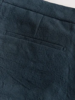 Shorts*Next Marineblauw - Regular fit Nova Fides shorts van Italiaanse stof met gehaakt patroon