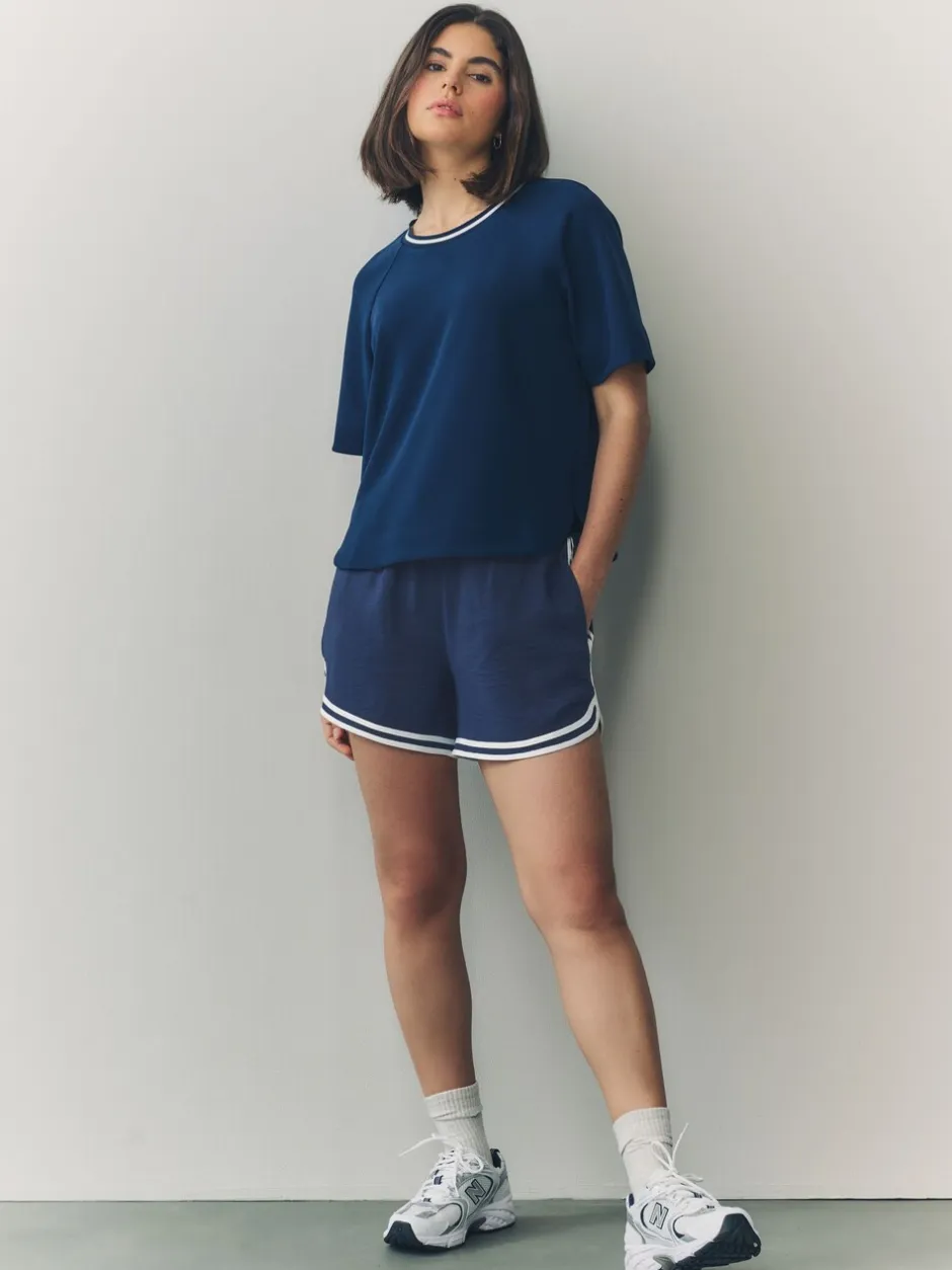 Shorts|Next Marineblauw - Sportshort met contrasterende Streep