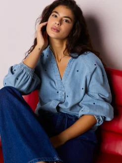 Tops En T-Shirts|Blouses En Overhemden*Next Marineblauw hart - Heart Embroidered V-Neck Puff Sleeve Denim Blouse