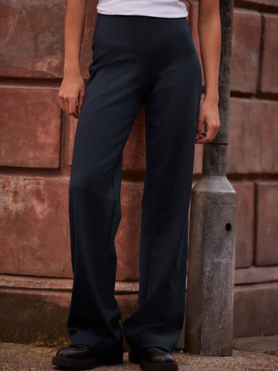 Broeken|Next - Smoothing Ponte Jersey Broek met Wijde Pijpen Marineblauwe krijtstreep