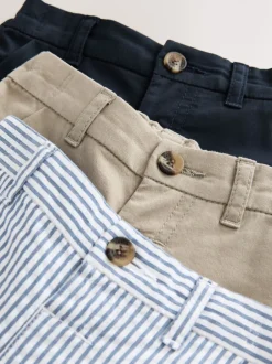 Shorts|Shorts|Next - Verpakking van 3 chinoshorts (3mnd-7jr) Marineblauw/kiezelkleurig/Strepen