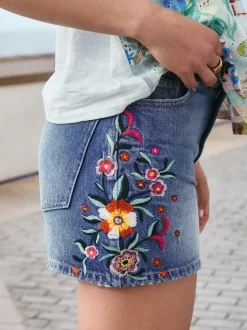Shorts*Next - Denim shorts voor jongens Middenblauw met bloemenborduursel