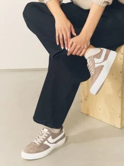 Sneakers*Next - Forever Comfort® Suede Side Stripe Skater Lace Up Trainers Mokkabruin