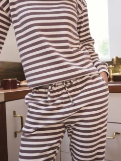 Pyjama's|Loungewear*Next Mokkabruin gestreept - Cosy Waffle Long Sleve Pyjamas 2 Pack