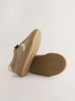Sneakers*Next Naturel bruin - Sneakers met klittenbandsluiting en elastische veters