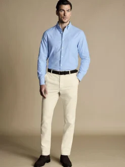 Formele Broek|Charles Tyrwhitt Naturel Cream - Classic Fit ultimate chino zonder plooien