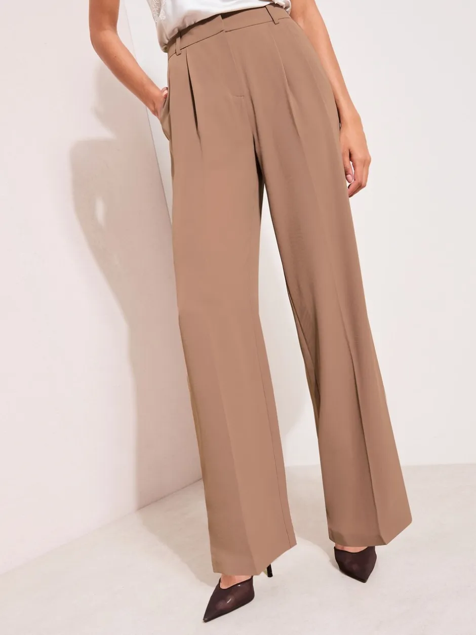 Kostuums En Werkkleding|Broeken*Friends Like These Naturel Latte - Premium broek met wijde pijpen en elastiek aan de achterkant