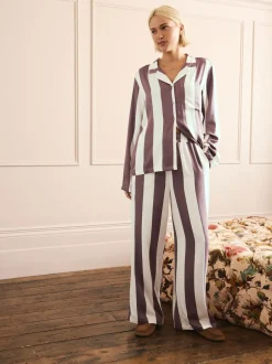Pyjama's|Loungewear|Next - Pyjama's met knoopsluiting Naturel met strepen