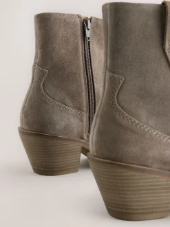 Ruimvallend En Extraruimvallend|Boots*Next - Cowboy Block Heel Ankle Boots Nertsgrijs/bruin