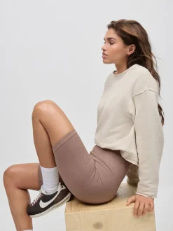 Shorts|Next Neutraal - Geribbelde fietsshort met hoge taille