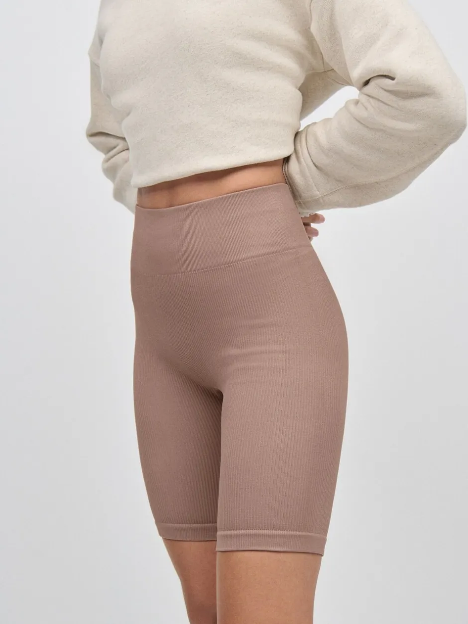 Shorts|Next Neutraal - Geribbelde fietsshort met hoge taille