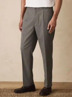 Formele Broek*Next - Regular Tapered Fit Smart Textured Soft Touch Trousers Neutraal