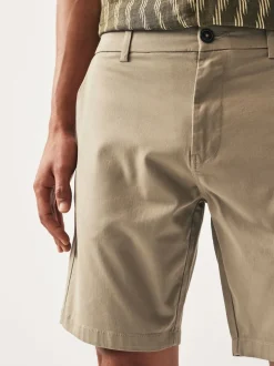 Shorts|Next - Relaxed fit - Chinoshort met stretch Pastelgeel