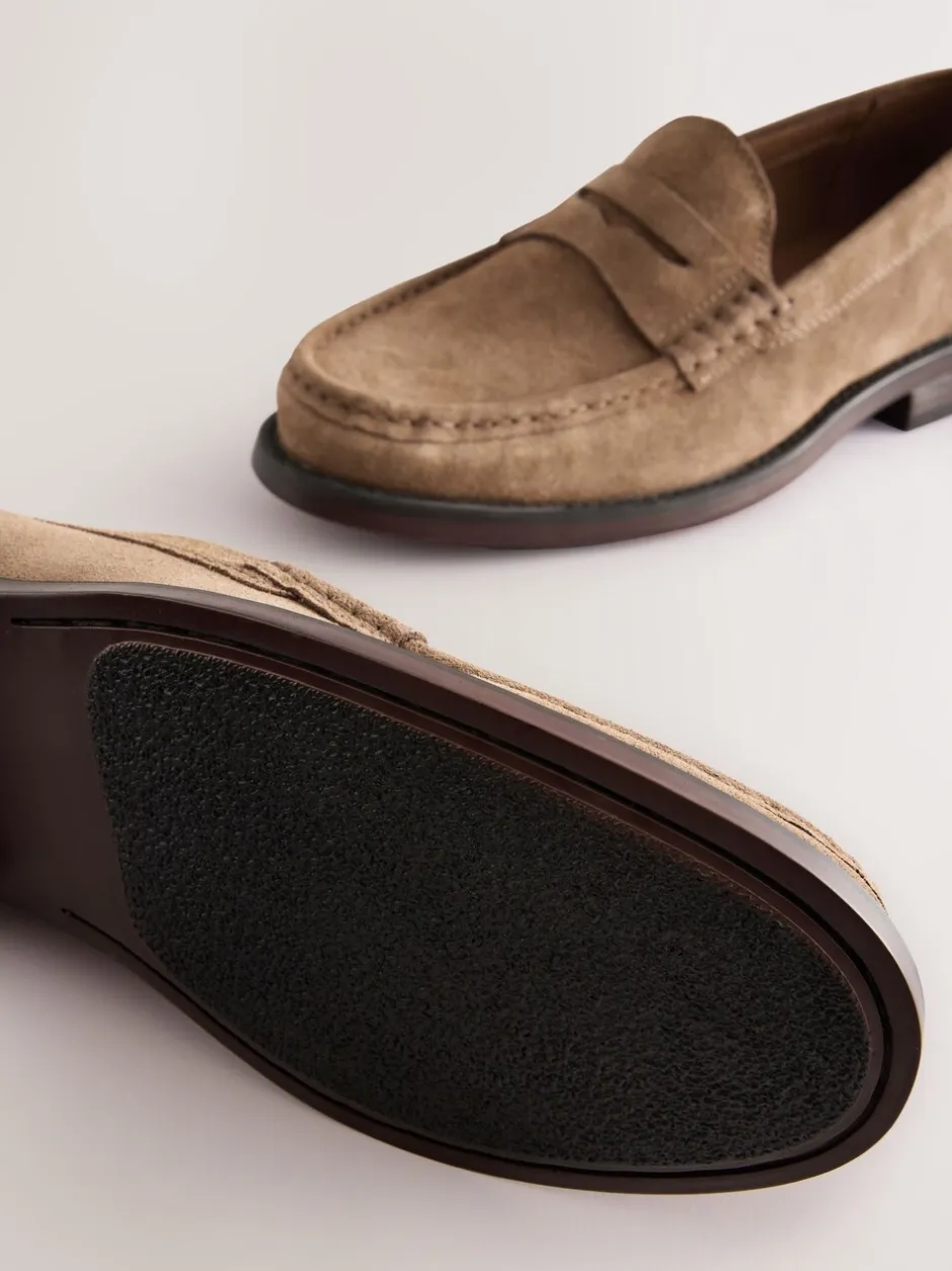 Schoenen|Formele Schoenen|Next - Standaard pasvorm - Suède instappers Pastelgeel