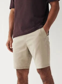 Shorts*Next Pastelgeel - Straight fit - Chinoshort met stretch