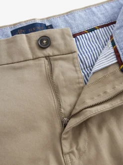 Shorts*Next - Strakke Pasvorm - Chinoshort met stretch Pastelgeel