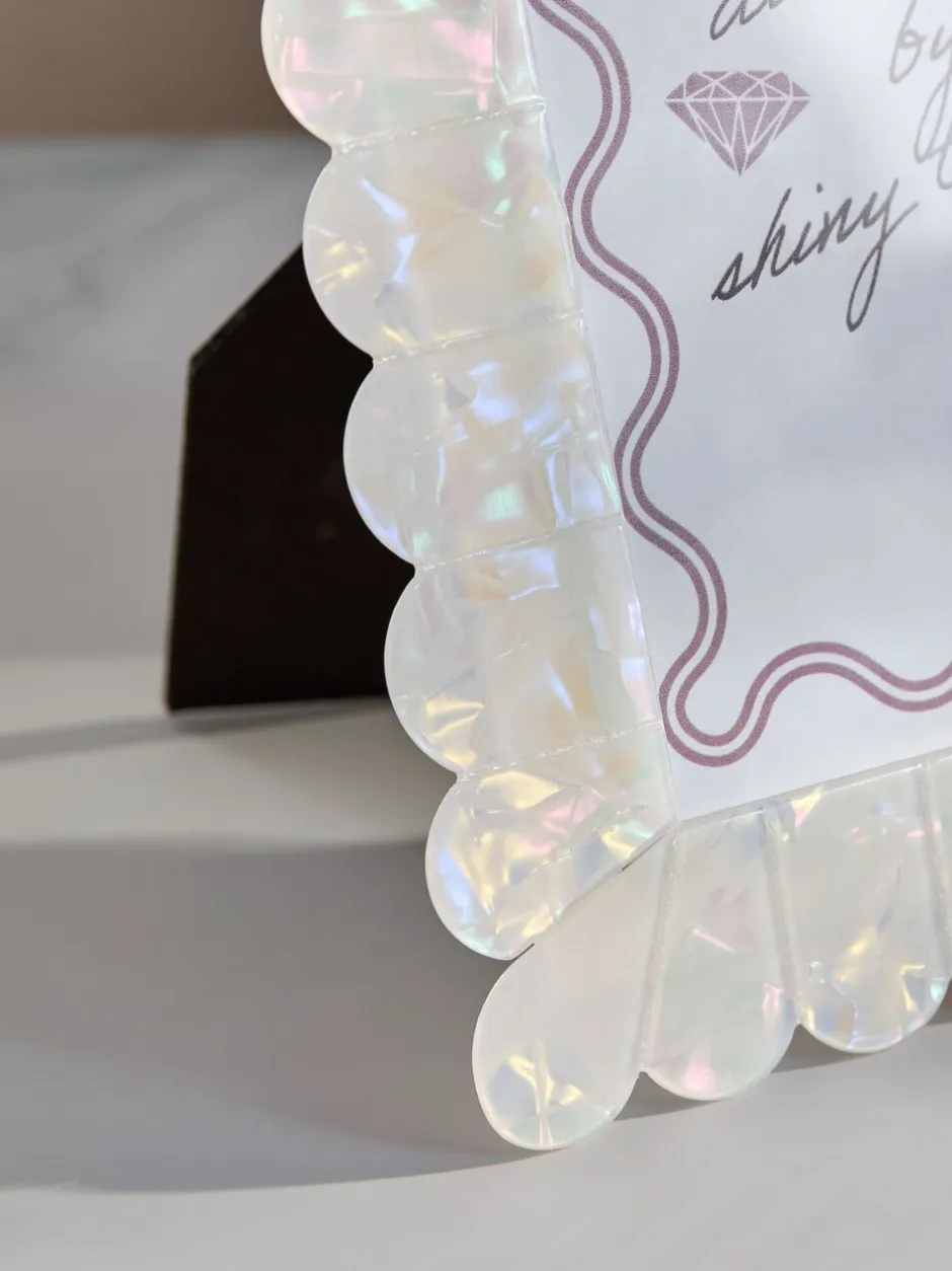Fotolijsten*Next Pearlescent Scallop Photo Frame