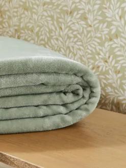 Kussentjes En Plaids|Kussentjes En Plaids*Next Pluche fleece sprei