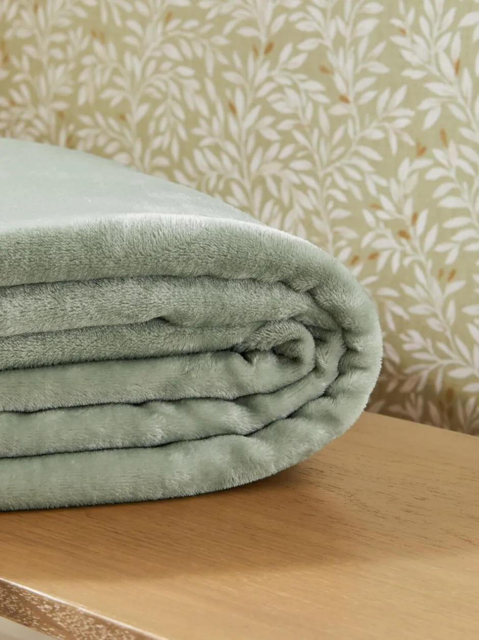 Kussentjes En Plaids|Kussentjes En Plaids*Next Pluche fleece sprei