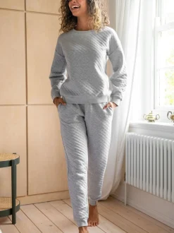 Pyjama's|Loungewear*Pour Moi - Doorgestikte loungepyjama