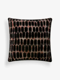 Kussentjes En Plaids|Kussentjes En Plaids|Next Rebel Spot Velvet Cushion Zwart