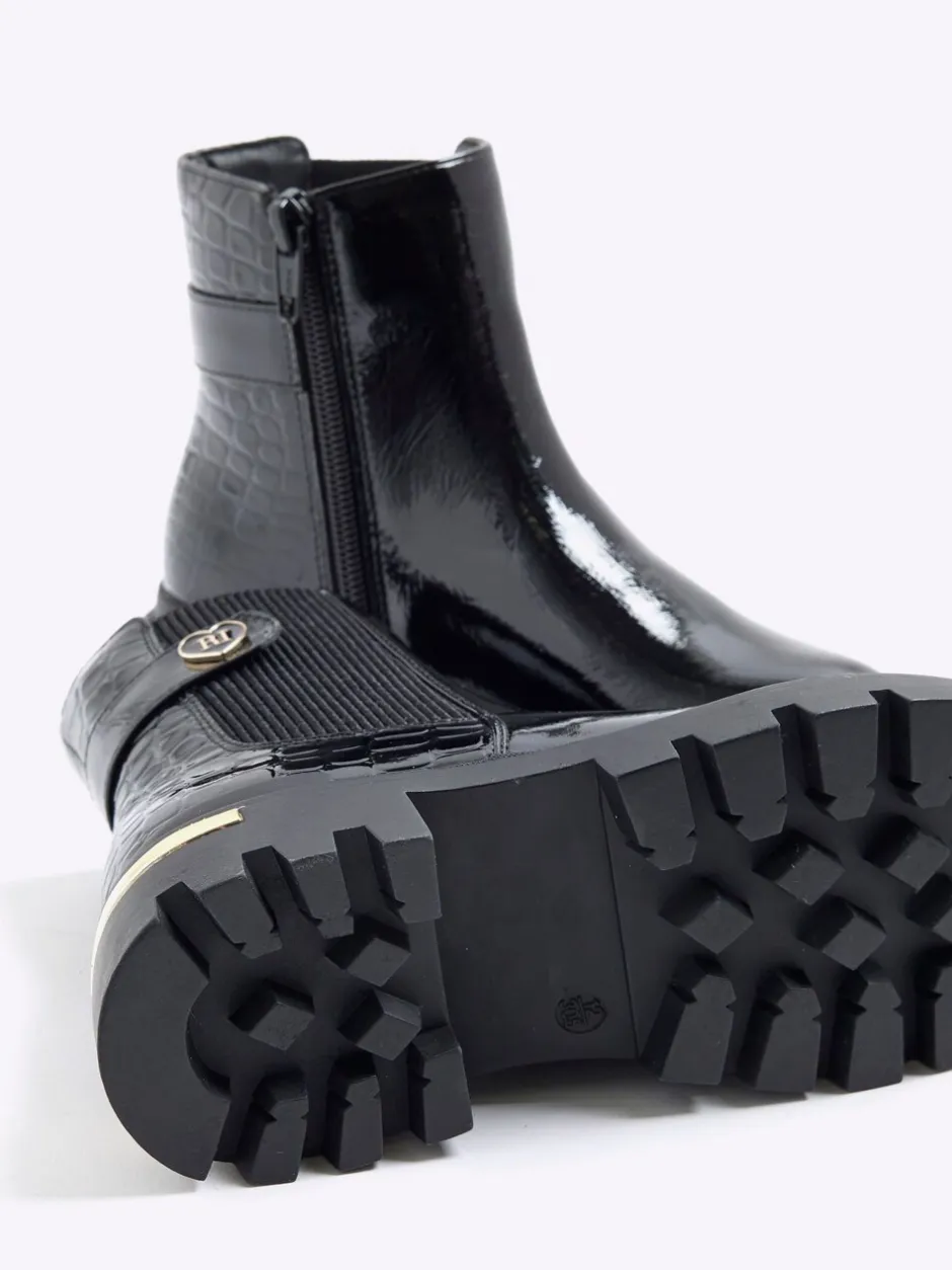 Boots*River Island Patent Heart Strap Chelsea Boots