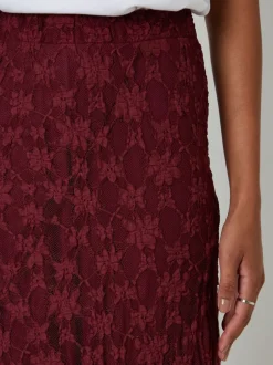 Rokken*Threadbare - Pull On Lace Maxi Skirt Rood