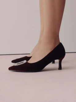 Schoenen Met Hakken|Next Rood fluweel - Forever Comfort - Spitse hakken met siersteentjes
