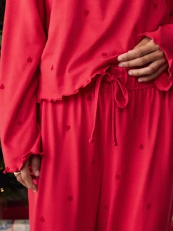 Pyjama's|Loungewear|Next - Zachte pyjama met lange mouwen en hartjesprint Rood met sterren