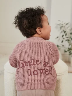 Gebreide Kleding|Next Roze - Gebreid babyvestje met geborduurde slogan op de rug (0mnd-2jr)