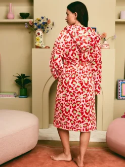 Badjassen|Eleanor Bowmer - Leopard Print Fleece Robe Roze met groen