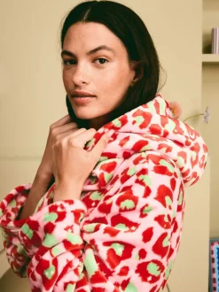 Badjassen|Eleanor Bowmer - Leopard Print Fleece Robe Roze met groen