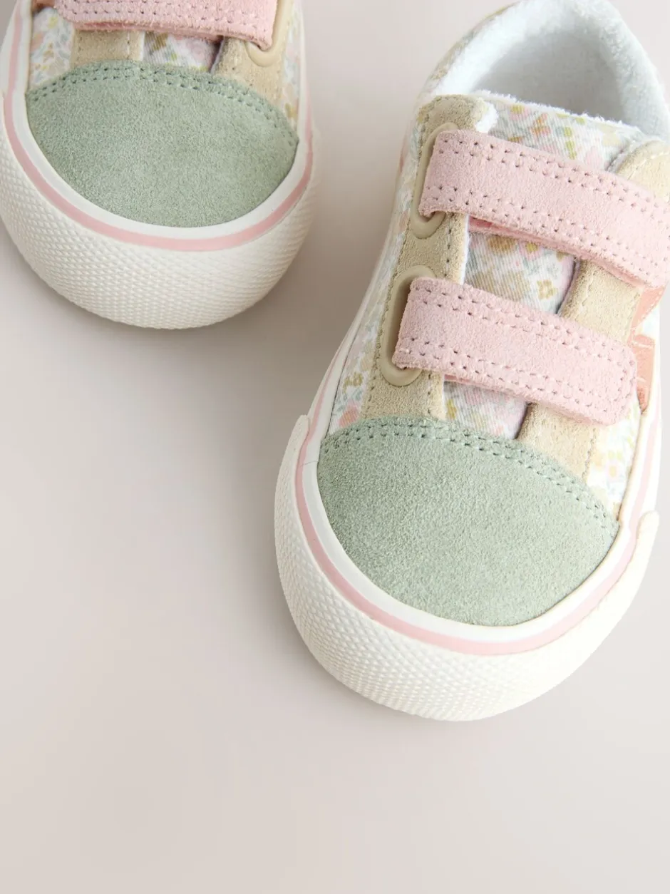 Sneakers|Next - Sneakers met klittenbandsluiting Saliegroen gebloemd