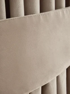 Gordijnroedes En -Accessoires*Next Set of 2 Matte Velvet Curtain Tie Backs Naturel beigebruin