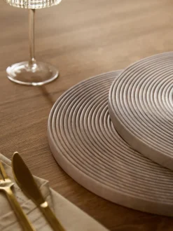 Tafellinnen En Placemats |Next Set van 2 Bronx geëtste houten placemats Kalkwas