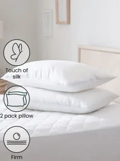 Dekbedden En Kussens|Next Set van 2 Sleep In Silk kussens van 100% katoen