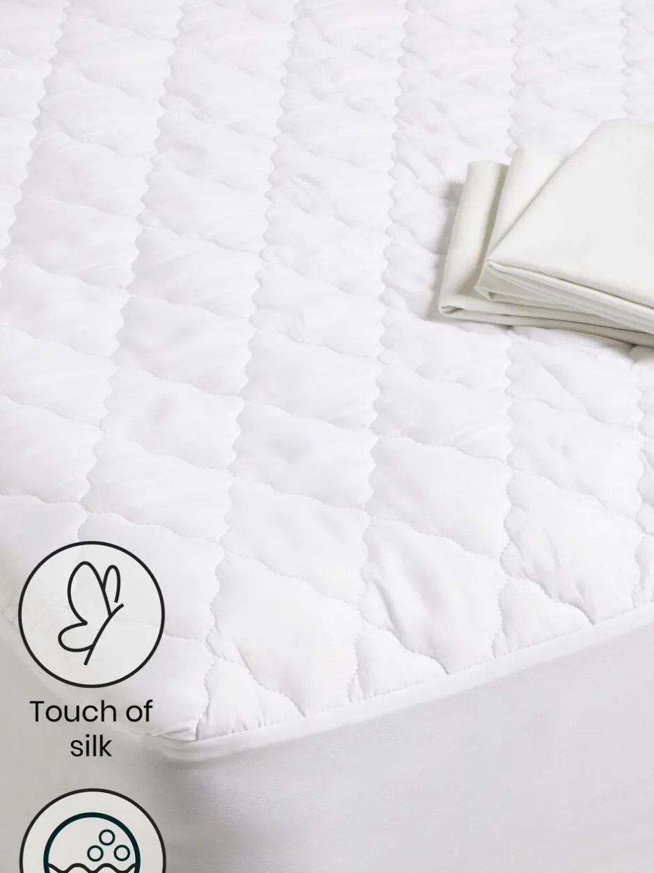Dekbedden En Kussens|Next Sleep In Silk beschermer