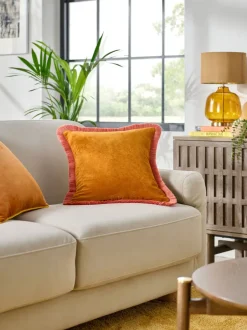 Kussentjes En Plaids|Kussentjes En Plaids|Next Soft Velour Contrast Fringe Cushion
