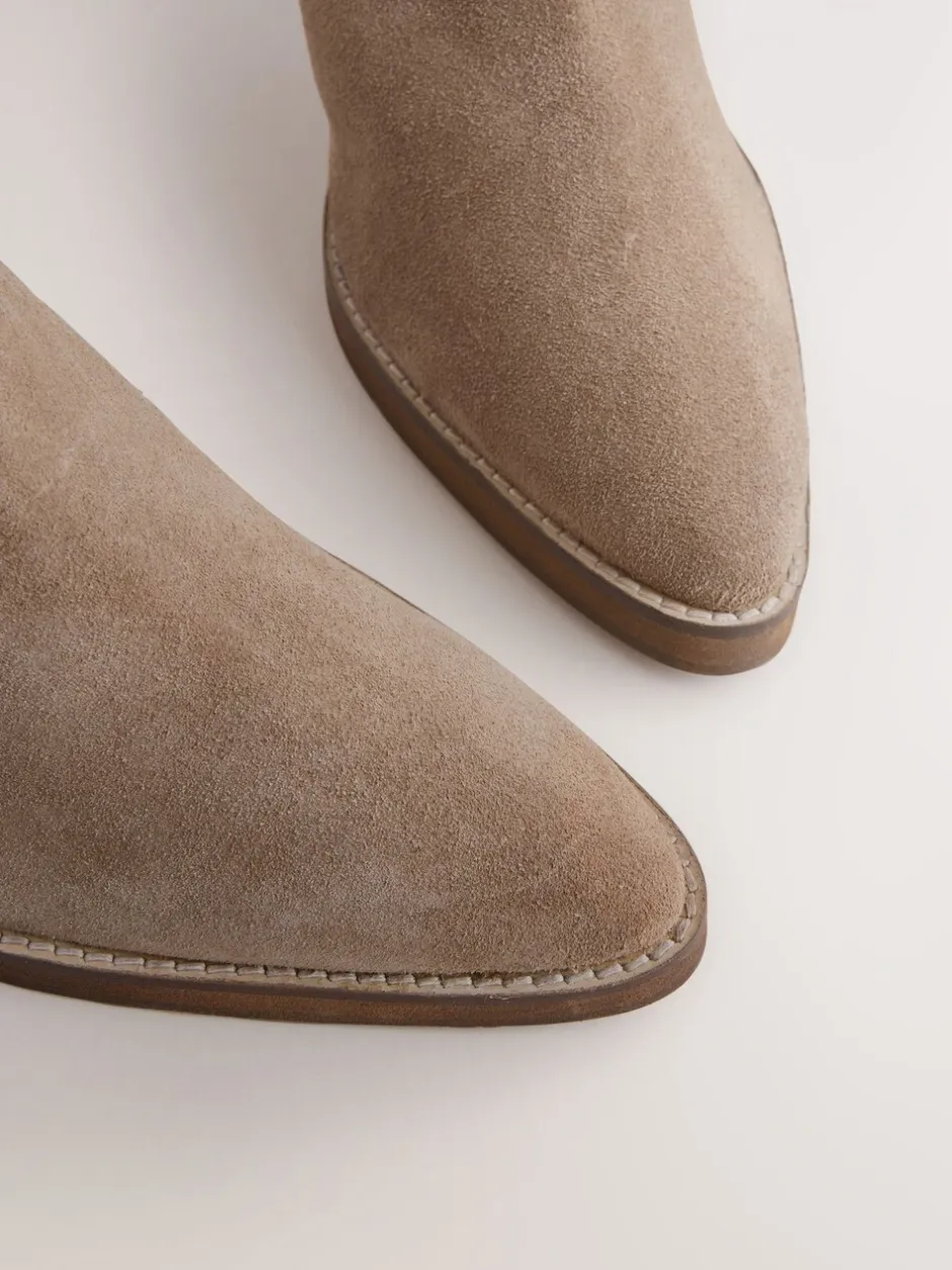 Ruimvallend En Extraruimvallend|Boots|Next - Forever Comfort® Slouchy Knee High Block Heeled Boots Taupe Brown Suede