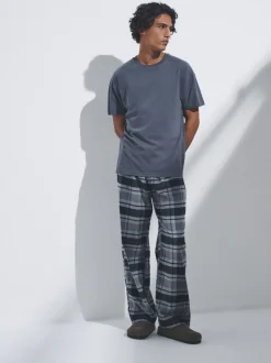 Pyjama's|Loungewear*The Set 2 Pack Jersey T-Shirt and Flannel Pyjamas